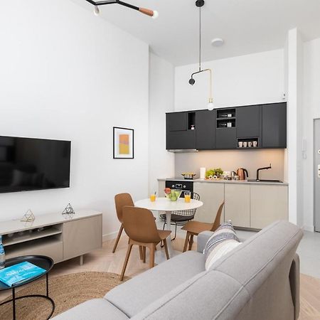 Boduena 4 - Elegant Apartment In Warsaw Centre By Noclegi Renters Kültér fotó