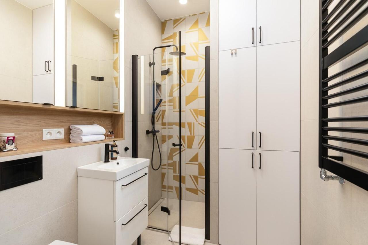 Boduena 4 - Elegant Apartment In Warsaw Centre By Noclegi Renters Kültér fotó